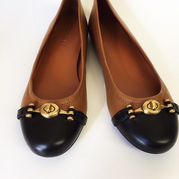 ❌❌SOLD❌❌ Coach Leila Flat Shoe NWT - Picture 7 of 7